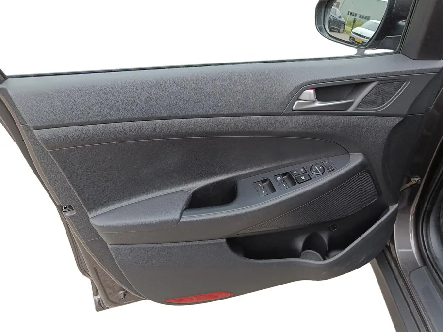 Hyundai Tucson 1.6 GDi Go! | Navigatie | Parkeercamera | Stoelverwarming | Climate control | Cruise control |