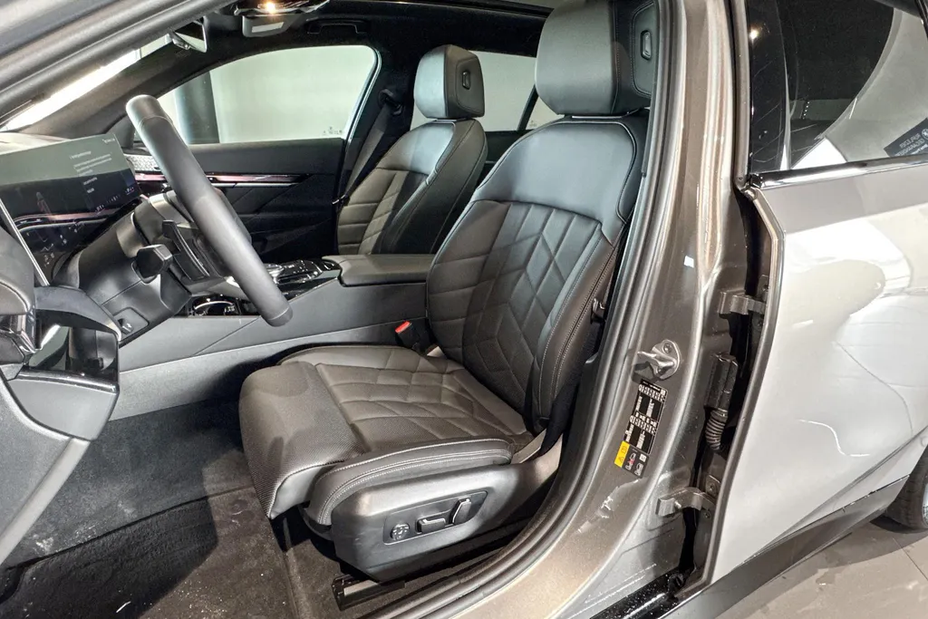 BMW 5 Serie Touring 550e xDrive