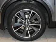 Nissan QASHQAI 1.3 MHEV Xtronic Tekna | 1800kg trekgewicht | Automaat | Trekhaak | 360grd Camera | Apple carplay & Android auto | Stoel-, voorruit- en Stuurverwarming | Head-up display | LM wielen |