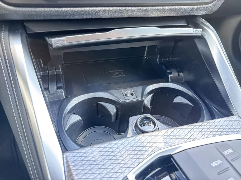 BMW i4 eDrive40