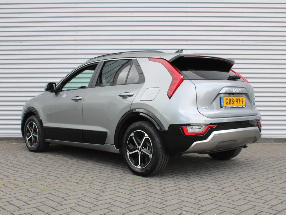 Kia Niro 1.6 GDi Hybrid DynamicPlusLine | Schuif-/kanteldak | Stuur-/stoelverwarming | Cruise adapt. | Camera | Clima | 16' LM |