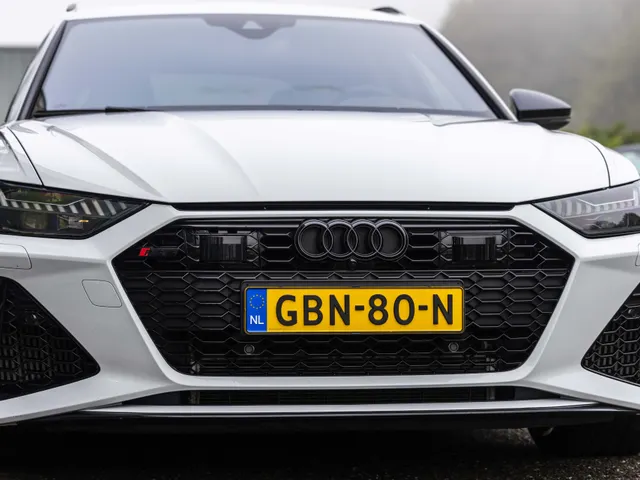 Audi RS6 Avant RS 6 TFSI quattro