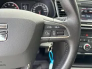 SEAT Leon ST 1.2 TSI Reference Business | Cruise | Sensoren | Lichtmetalen velgen |