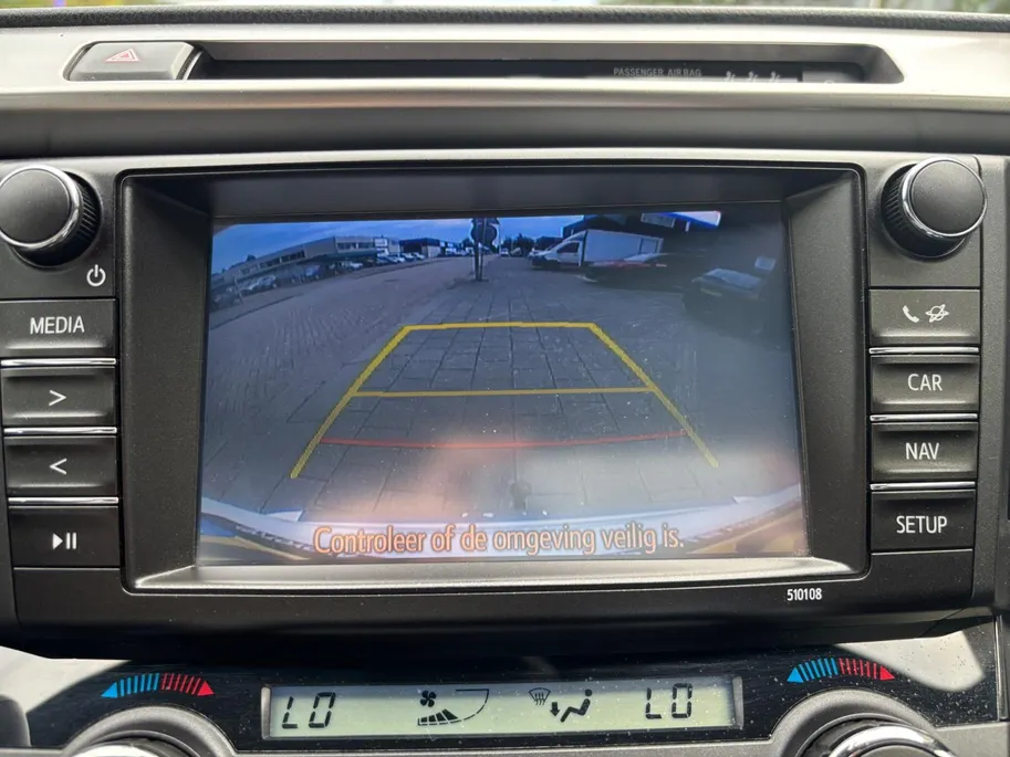 Toyota RAV4 2.5 Hybrid AWD Dynamic | Trekhaak | Camera | All Season | Navi | Garantie |