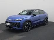 Volkswagen T-Roc 1.5eTsi/150PK R Line First Edition Black Style DSG · Navigatie · 360°Camera + Parkeersensoren · Stoel- & stuurverwarming · Garantie t/m 28-11-2025 · EXTRA INRUILKORTING