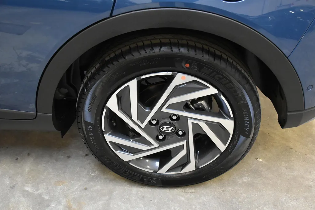 Hyundai Bayon 1.0 T-GDi MHEV Premium I Demo voodeel.