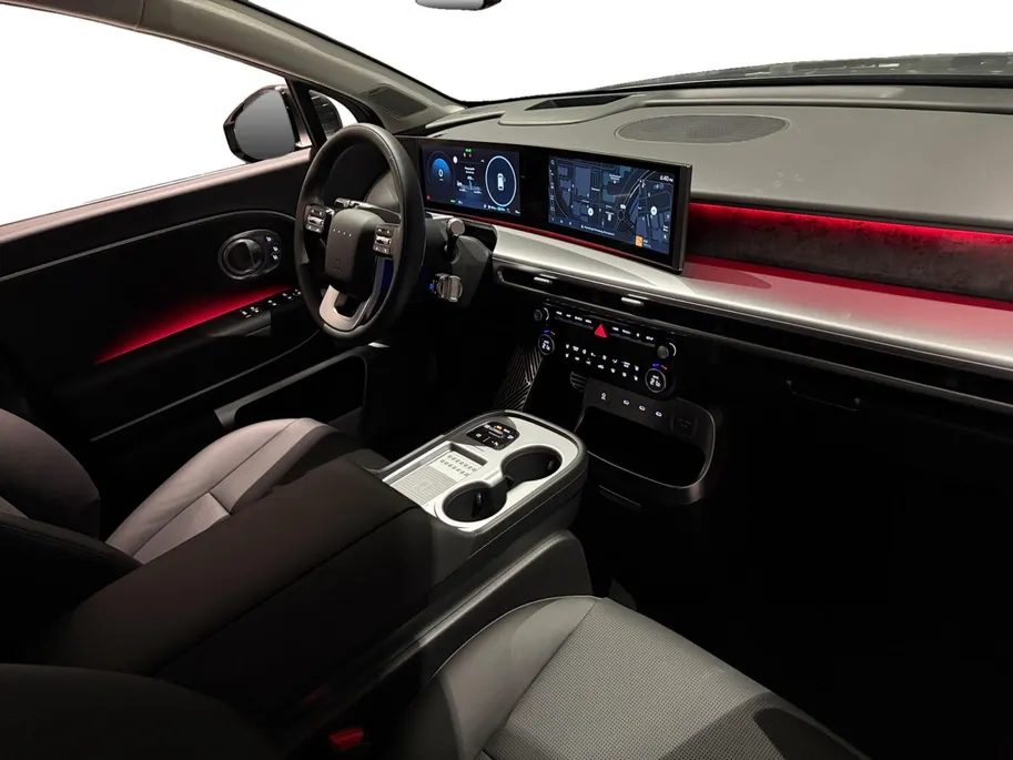 Hyundai IONIQ 9 LOUNGE | AWD+ | 7p | 110.3 KWH | VOORRAAD DEAL €10.000,- KORTING | 2500KG TREKVERMOGEN |