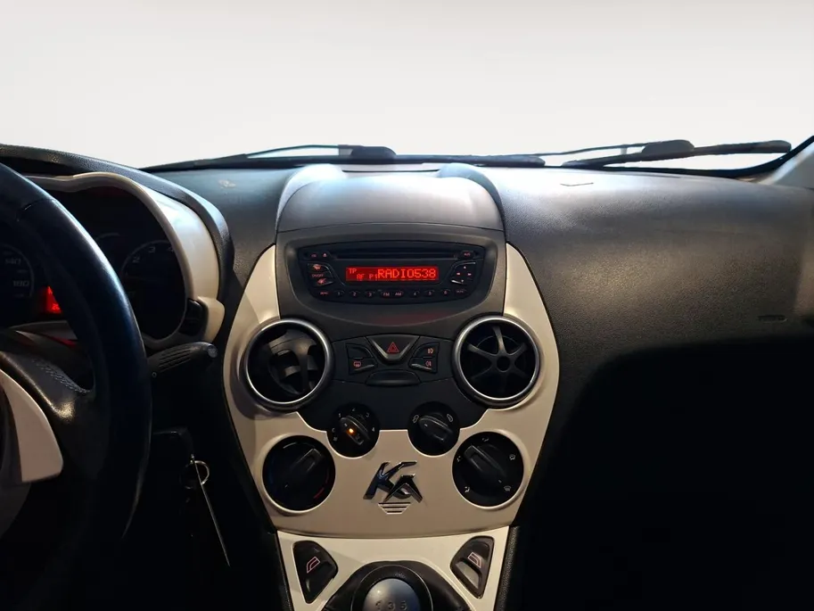 Ford Ka 1.2 Titanium X | Dealeronderhouden | Parkeer sensoren | Airco