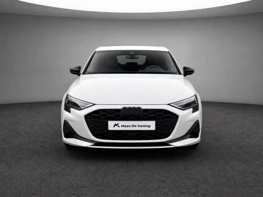 Audi A3 Limousine Advanced edition 30 TFSI 116 PK Limousine · Sonos · Optiekpakket zwart plus · Lichtpakket plus ambient light · MEGA Sale