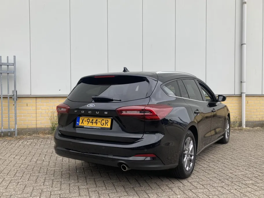 Ford Focus 1.0 EcoBoost Hybrid 125 pk Titanium SYNC 4 Navigatie - Apple Carplay/ Android Auto- Winter Pack - 16inch Lichtmetalen velgen