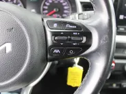 Kia Stonic 1.0 T-GDi MHEV DynamicLine | Camera | LED | Apple Carplay/Android Auto | Airco | Cruise | 15" LM |