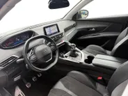 Peugeot 3008 1.2 PureTech Crossway Avantage | Navigatie | Camera | Cruise/Climate Control | 12 MAANDEN GARANTIE!