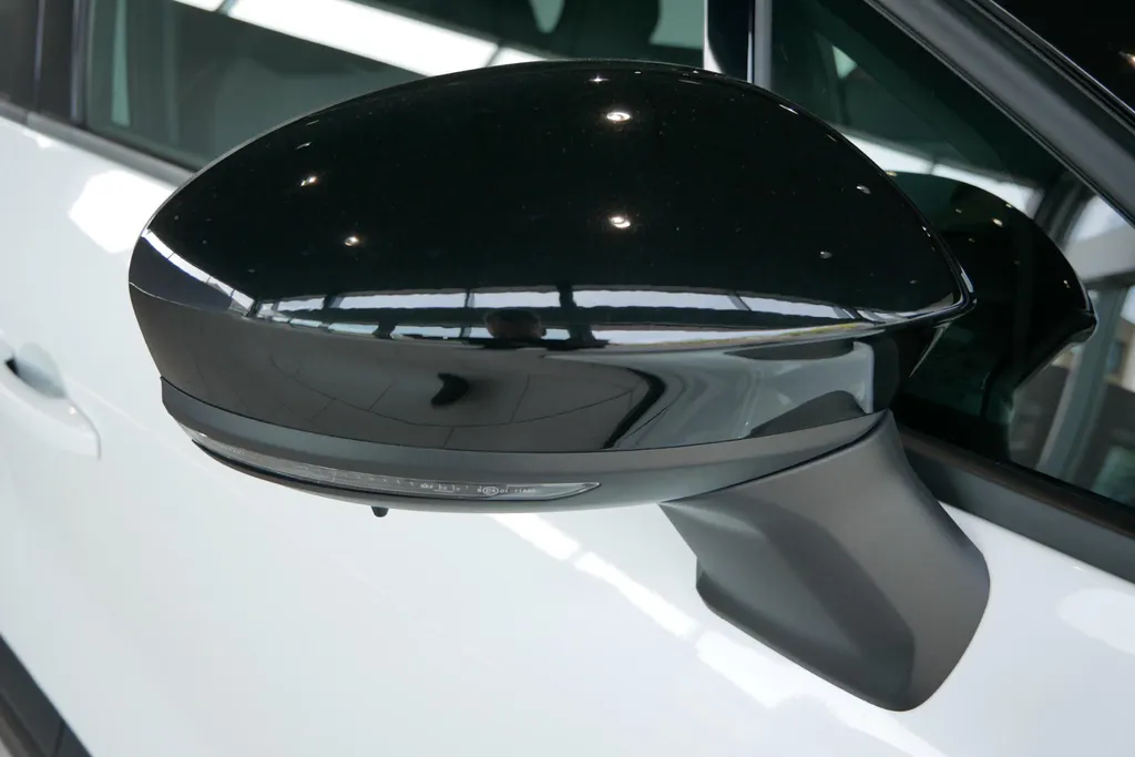 Renault Captur 1.8 E-Tech full hybrid 160 techno | Profiteer nu van €3.000,- Zeeuw & Zeeuw voorraadkorting |Electrisch schuif/kantel dak | Harman Kardon | Op voorraad |