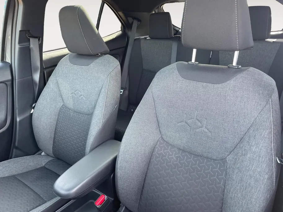 Toyota Yaris Cross 1.5 Hybrid Dynamic *Navi*Camera*Panoramadak*Stoelverwarming*Stuurverwarming*LM.Velgen*1ste eigenaar*Zeer nette auto!