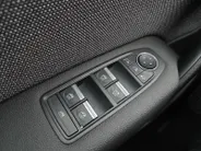 Renault Captur 1.0 TCe 90 techno | Camera | Cruise & Climate Control | 9,3 Navigatie | Apple Carplay & Android Auto | LMV | Parkeersensoren | 12 Maanden BOVAG Garantie
