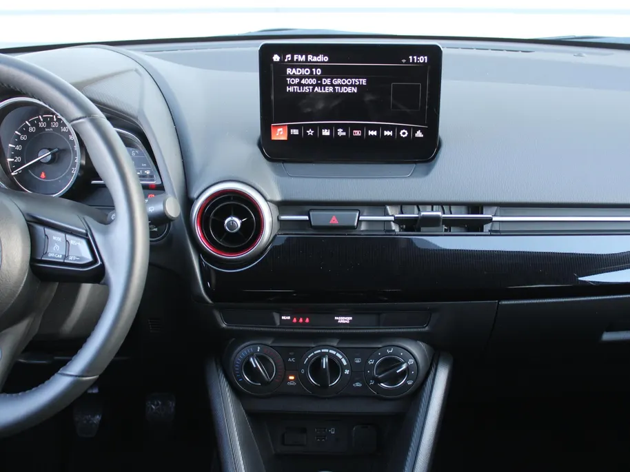 Mazda 2 1.5 Skyactiv-G Sportive | Airco | Cruise | PDC | 16' LM | Camera | 1e eigenaar | Zeer weinig km |