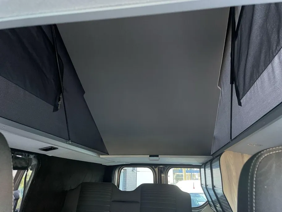 Ford Transit Custom Camper 170pk automaat | Keuken met gootsteen- koelkast- gasfornuis | Zonnescherm | Nieuwe distributieriem | Cruise control | Trekhaak | Extra opbergruimte | Stoelverwarming Transit Custom Camper 170pk automaat | Keuken met gootsteen- koelkast- gasfornuis | Zonnescherm | Nieuwe distributieriem | Cruise control | Trekhaak | Extra opbergruimte | Stoelverwarming