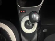 Renault Twingo Z.E. R80 Intens AUTOMAAT NAVI AIRCO CAMERA APPLE CARPLAY ANDROID AUTO CABRIO VOUWDAK LM VELGEN HOGE INSTAP STOELVERWARMING ZEER MOOIE AUTO DEALER ONDERHOUDEN