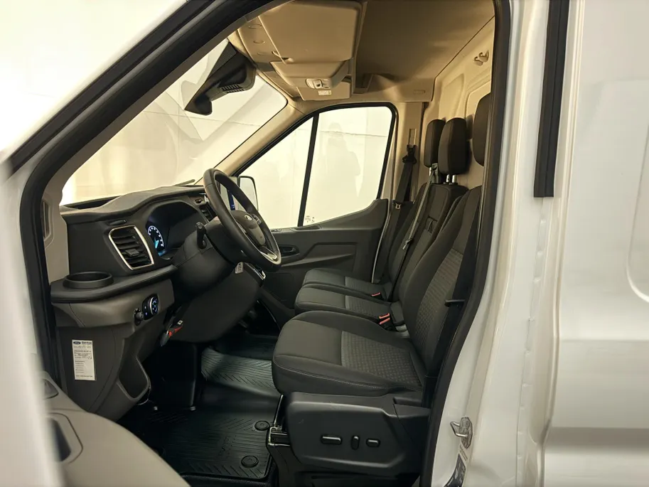 Ford Transit 350 2.0 TDCI L3H2 Trend Trekhaak | Parkeersensoren voor & achter | Verwarmbare voorstoelen| Handmatige regeneratie roetfilter | Navigatiesysteem |