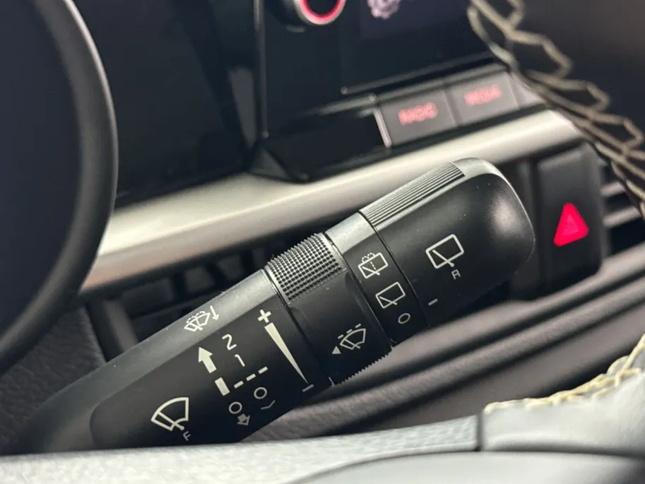 Kia Picanto 1.0 DPi Dynamic Line Automaat | Apple Carplay/Android Auto | Parkeercamera | Cruise Control