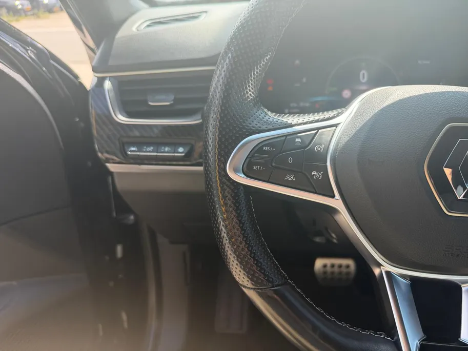 Renault Arkana 1.6 E-Tech hybrid 145 E-Tech engineered | Automaat | Apple Carplay & Android Auto | Camera | Parkeersensoren | Stoel & Stuurverwarming | LMV | 12 Maanden BOVAG Garantie