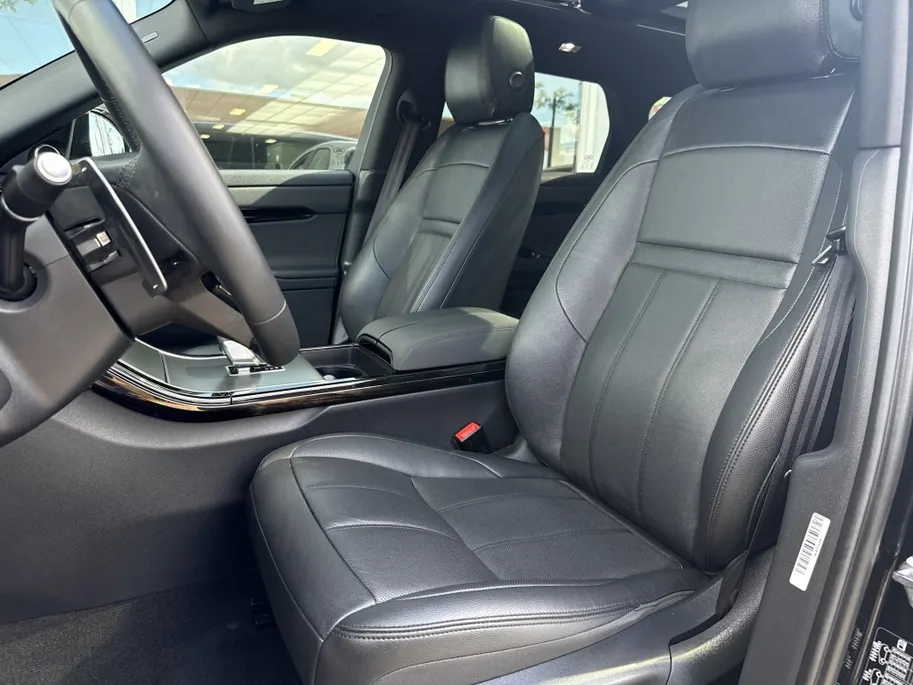 Land Rover Range Rover Evoque 1.5 P270e AWD | BTW | Garantie to 2029 | Panoramadak | Meridian