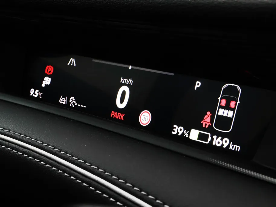Volkswagen ID.7 Pro Limited Edition 77 kWh accu 286 pk · Achteruitrijcamera · Draadloze telefoonverbinding · LEDER INTERIEUR -