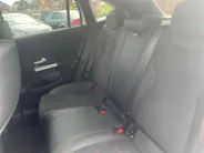 Mercedes-Benz GLA 180 Business Solution AMG *Automaat*Navi+Camera*Trekhaak*Stoelverwarming*Elekt. Achterklep.*1ste Eigenaar!
