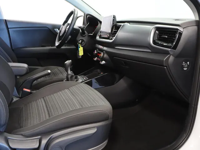 Kia Stonic 1.0 T-GDi MHEV DynamicLine Naviagatie