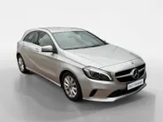Mercedes-Benz A-Klasse 180 Business Solution | Zeer nette auto | Navigatie | Achteruitrijcamera | Parkeersensoren v + a | Comfort stoelen | Stoelverwarming | Bovag garantie | NAP