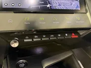 Peugeot 308 130PK PureTech GT Pack Business Automaat | Focal Audio | 360 Camera | Climate Control | Digital Cockpit | Navi | Apple CarPlay/Android Auto | Adaptive Cruise Control | Lichtmetalen Velgen | Licht & Regen Sensor |