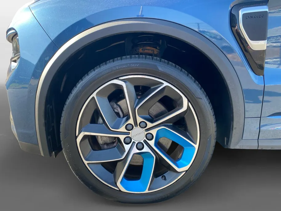 Lynk & Co 01 1.5 PHEV 260pk Tot 70km elektrisch | Panodak | CarPlay | LED | cruise | 20' lm velgen | etc.