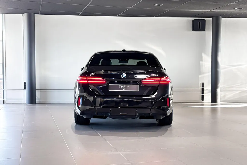 BMW i5 Sedan M60 xDrive 84 kWh