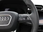 Audi A3 Sportback 45 TFSIe 272pk S-tronic S edition Competition · Panoramadak · Sonos Audio · Camera · Head-Up · Apple/Android Car Play · 18'' Inch · Garantie t/m 28-09-2030 of 100.000km
