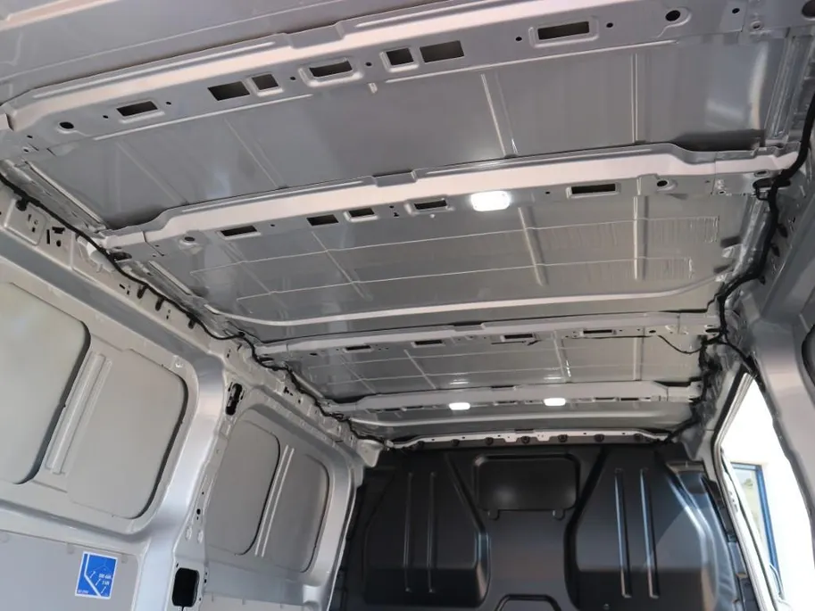 Ford E-Transit Cust. 340 L2H1 Limited 71 kWh * ADAP CRUISE * BLIS * NAVI * 360 CAMERA *