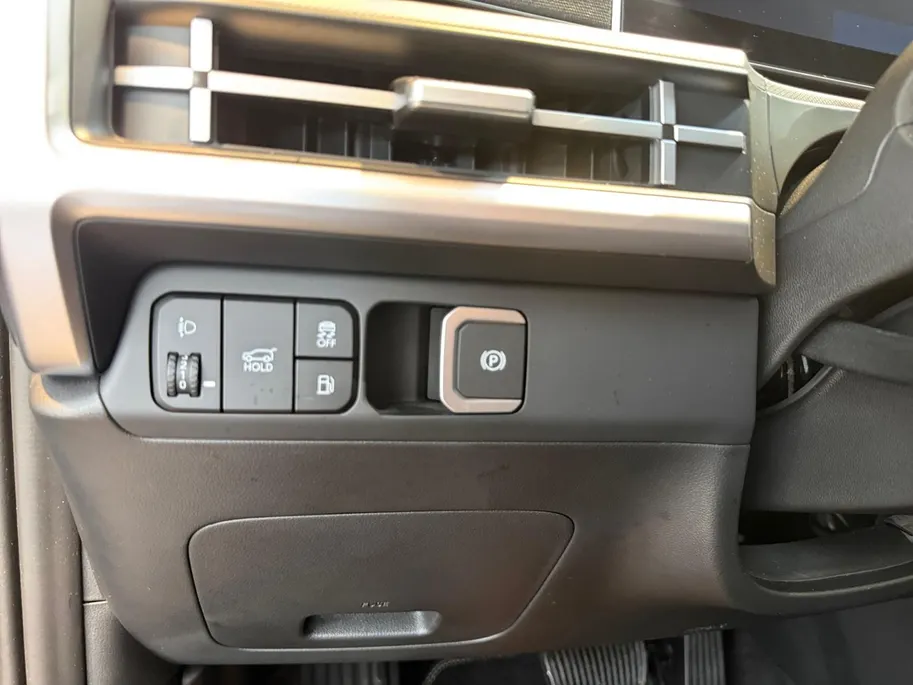 Hyundai Santa Fe 1.6 T-GDI PHEV Comfort Smart 4WD 7 persoons | Zeer nette auto | Afneembare trekhaak | Stoelverwarming | Apple CarPlay Android Auto | Adaptive cruise control | Hyundai Rotterdam - Noord |