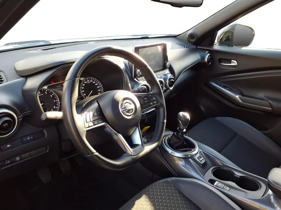 Nissan Juke 1.0 DIG-T N-Connecta Apple Carplay/Android Auto , climate , cruise , camera , zwarte velgen , parkeersensor , tel , usb .
