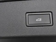 Volkswagen Tayron R-Line Edition 1.5 eHybrid 204 PK 6 versn. DSG · Black Style Pakket · Trekhaak inklapbaar, met elektrische ontgrendeling, incl. aanhangermanoeuvreerhulp Trailer Assist · Prijs is inclusief inruilpremie ·