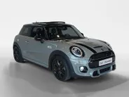 MINI 3-Deurs 2.0 Cooper S Knightsbridge Edition *Automaat*Navigatie*Parkeersensoren*Climate Control*Schuif/Kanteldak*Stoelverwarming*Harman Kardon Audio*Lederen interieur*Vol opties!