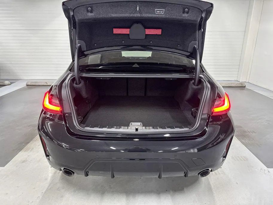 BMW 3 Serie Sedan 330e