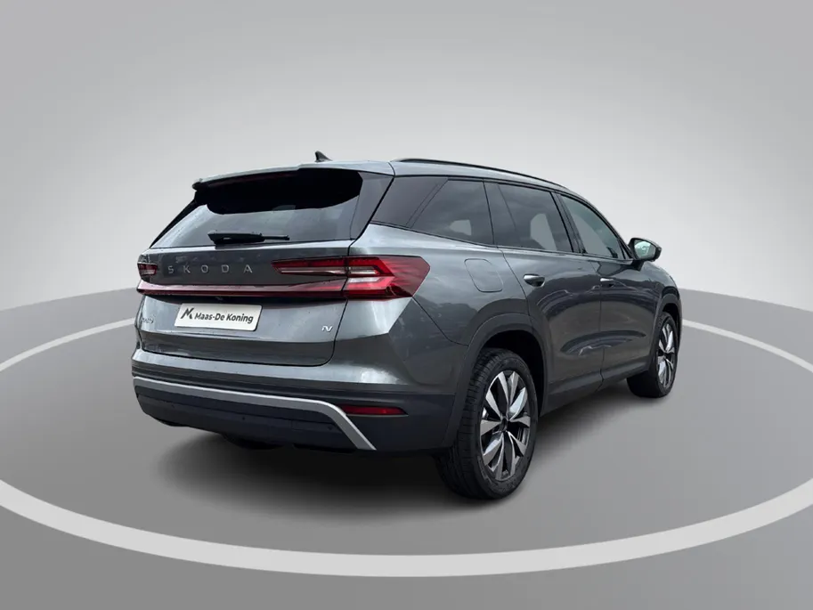 Škoda Kodiaq Business Edition Plus 1.5 TSI PHEV 150 kW / 204 PK | Trekhaak | Panoramisch Schuifdak | Light & View | 2.000 inruilpremie!!