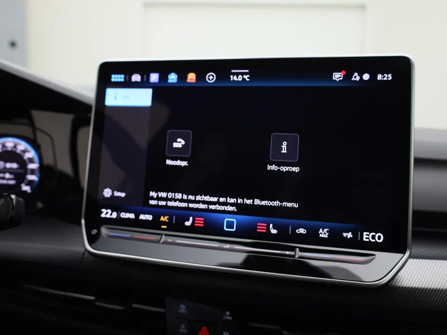 Volkswagen Golf GTE 1.5eHybrid 272PK GTE · Navigatie · Apple/Android Car Play · Camera + Parkeersensoren · Garantie t/m 18-03-2030 of 100000km