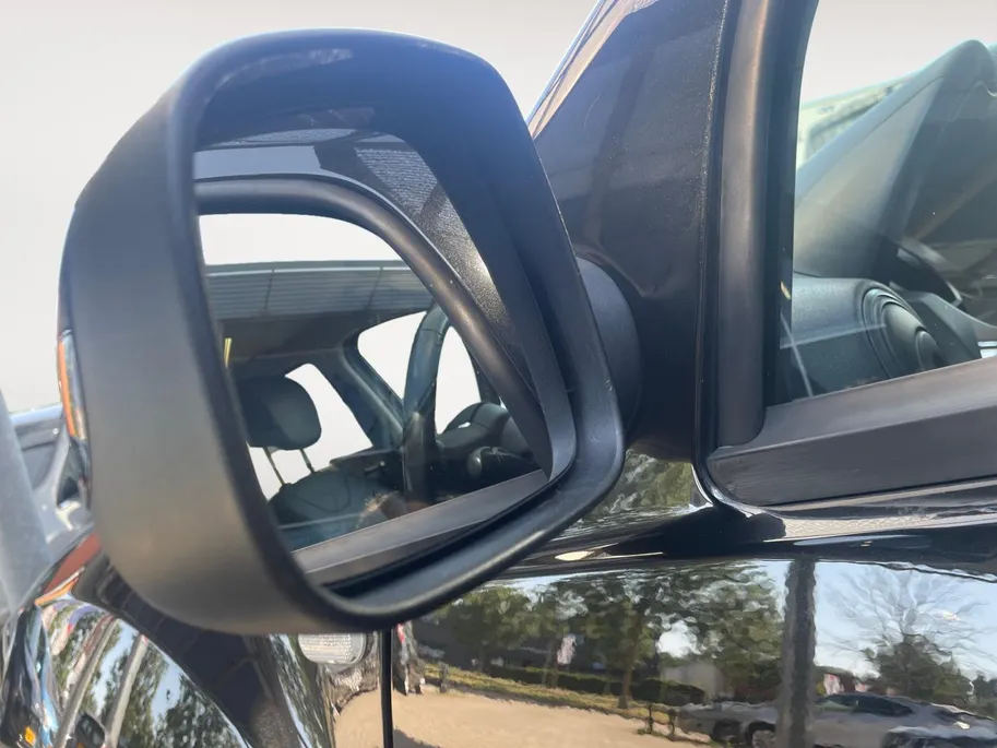Dacia Duster 1.2 TCe 4x2 Blackshadow | Trekhaak | Camera | Lm velgen | Navigatie