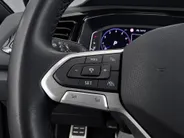 Volkswagen T-Roc 1.5 TSI 150pk DSG R-Line · Camera · Apple/Android Car Play · Navigatie · Stoel-& Stuurverwarming · Elek. Achterklep · Dodehoek Detectie · 18'' Inch ·