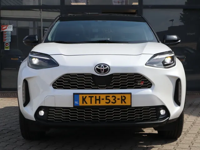 Toyota Yaris Cross 1.5 Hybrid GR Sport | Panoramadak | JBL | Blindspot | HUD