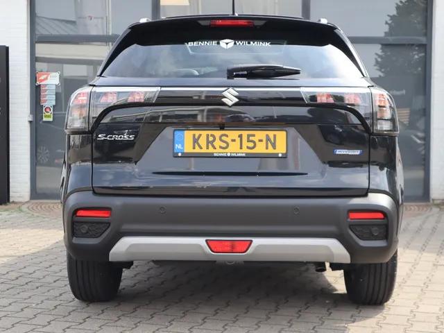 Suzuki S-Cross 1.4 Boosterjet Style Automaat | Pano dak | Carplay | 360 camera