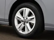 Volkswagen Golf 1.0 eTSI 110pk DSG Life · Camera · Apple/Android Car Play · Navigatie · P-Sensoren · Sfeerverlichting · 16'' Inch · Garantie t/m 06-02-2028 of 100.000km