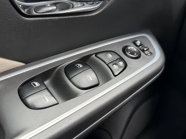 Nissan Micra 1.0 IG-T 92pk N-Design | Trekhaak | Navigatie | BOSE | All Season | Airco | PDC achter