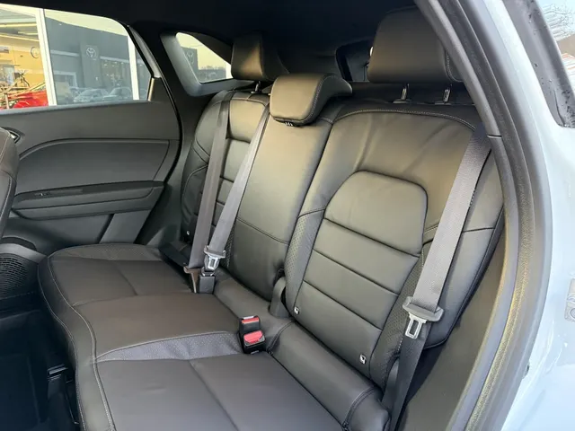 Mitsubishi Grandis 1.8i HEV Instyle | Panoramadak | Trekhaak