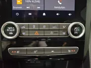 Renault Mégane Estate 1.3 TCe 140 Techno AUTOMAAT NAVI STOELVERWARMING AIRCO CAMERA CRUISE CONTROLE APPLE CARPLAY ANDROID AUTO TREKHAAK (TREKGEWICHT 1750KG) ZEER MOOIE AUTO